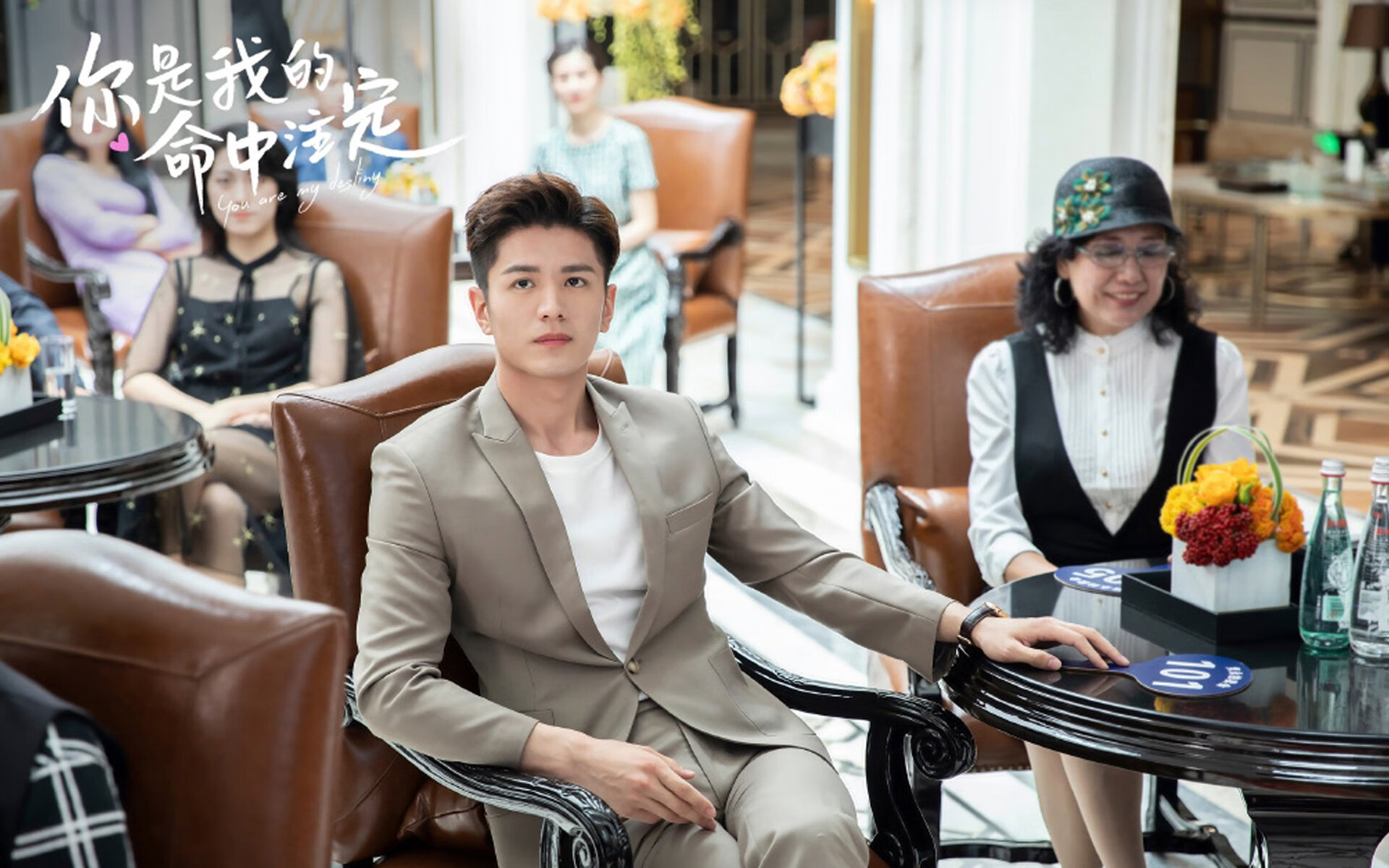 足球青训激励制度未能长期稳定推行，足球青训淘汰率高的原因